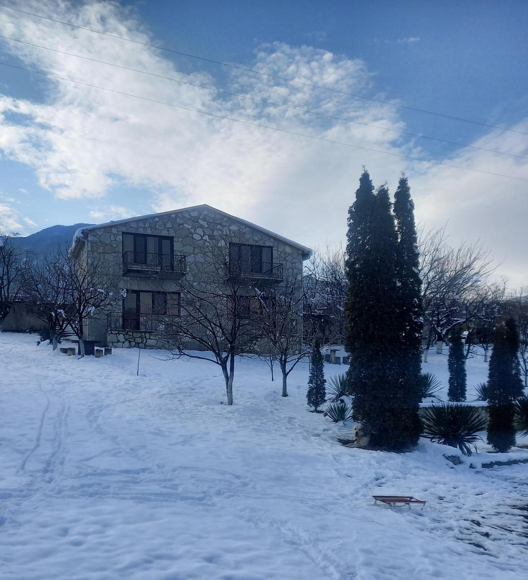Guest House Ijevan'S Garden Экстерьер фото