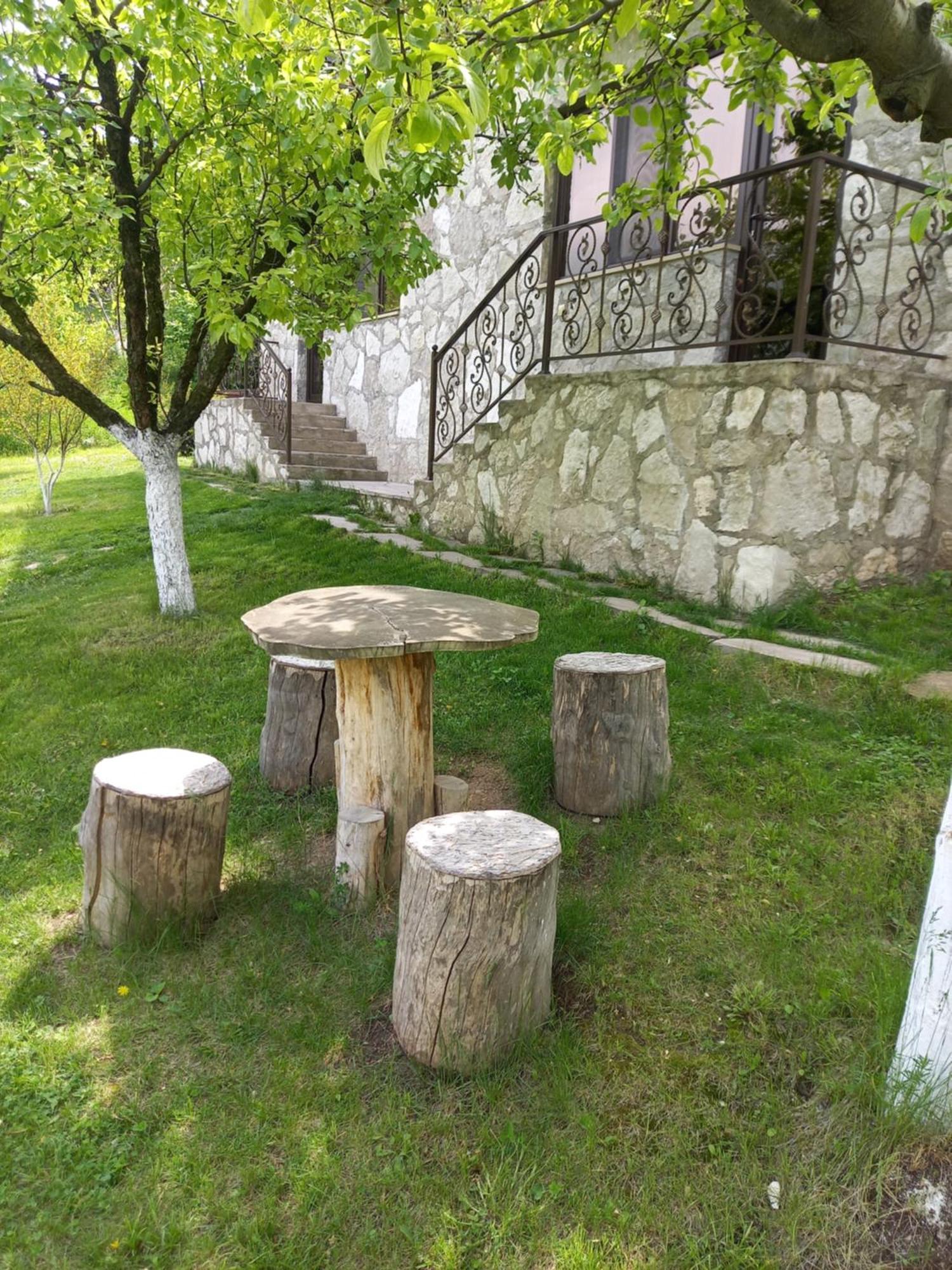 Guest House Ijevan'S Garden Экстерьер фото